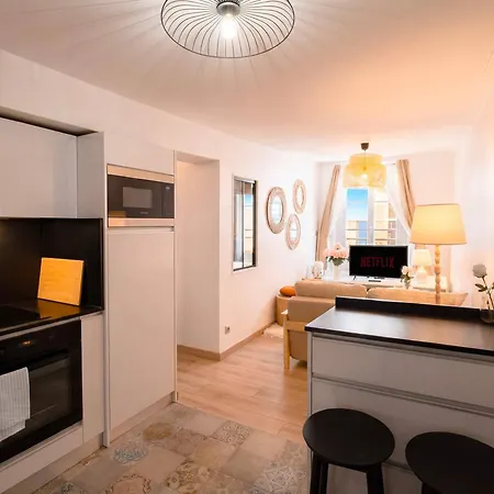 شقة Charming Renovated 1br Marais Pompidou