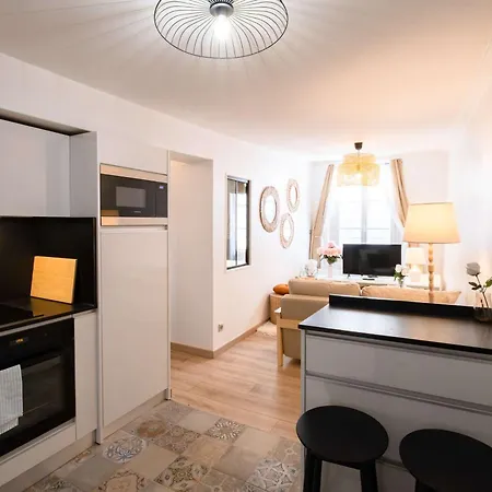 شقة Charming Renovated 1br Marais Pompidou *